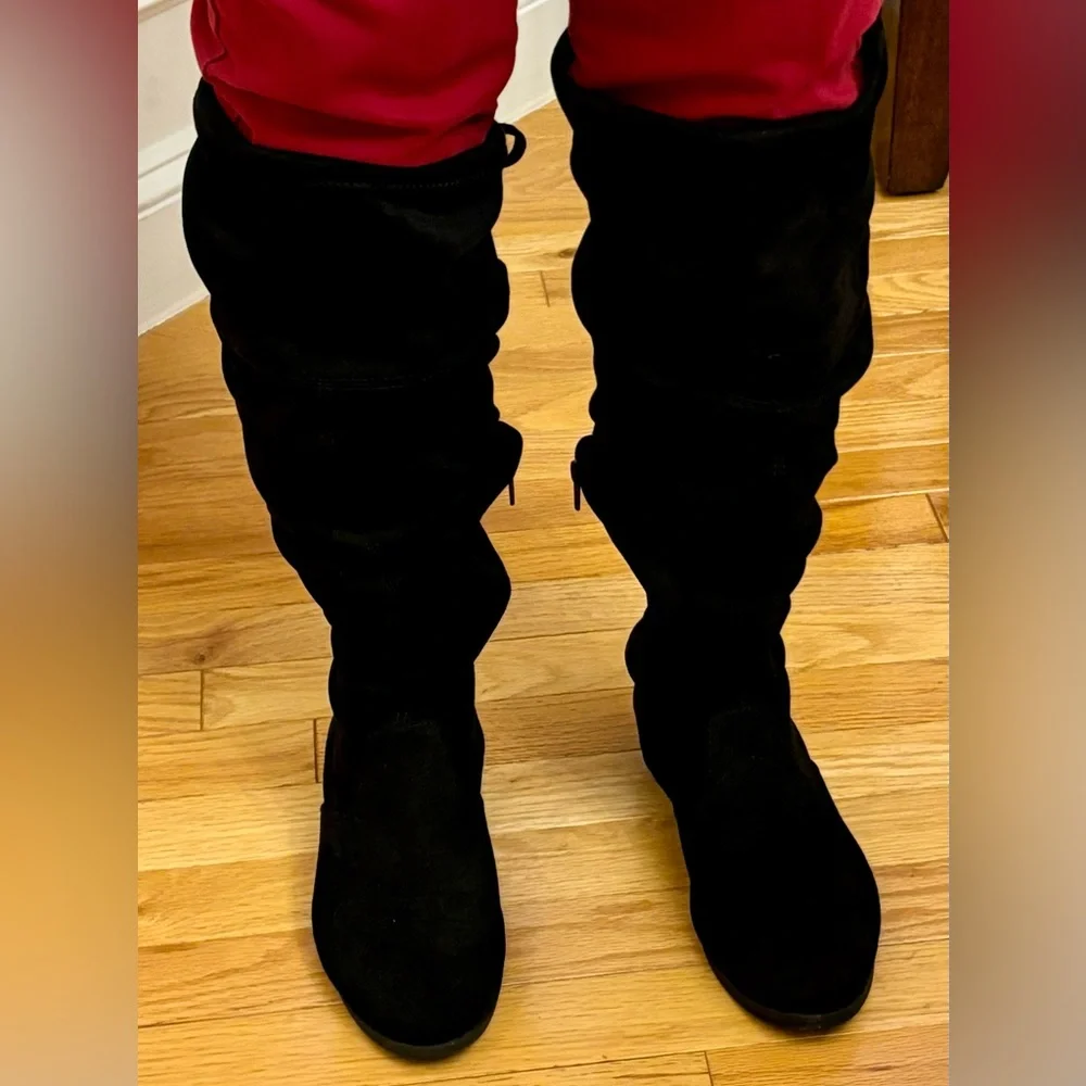 Time and Tru Steve Madden Boots women’s sz 8.5W Black Knee High, Wide Width EUC